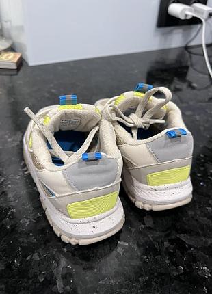 Кросівки zara