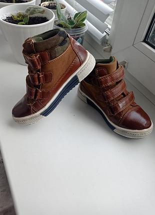 Хайтопи Workers que shoes 27 розмір, 16 см устілки