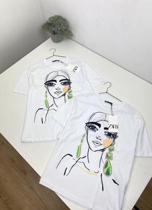Белая футболка zara с вышитой девушка zara размер м и л6 фото