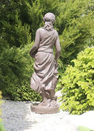 Садова фігура богиня весни червоний граніт 84х25х27 см гранд презент сспг12037-1 червоний3 фото