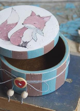Скринька з лисичкою