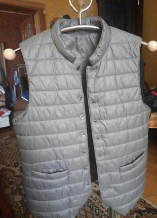 Тепла жилетка для чоловіків .l розмір