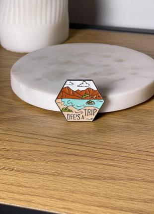 Пин значок металлический trip a life’s