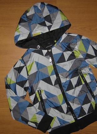 Гарна стильна вітровочка ф-ма outfitters nation