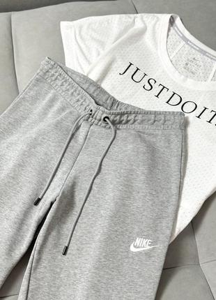 Спортивные джоггеры nike4 фото