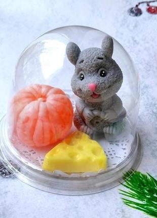 Сувенирное мыло: набор: мышка, мандарин, сыр1 фото