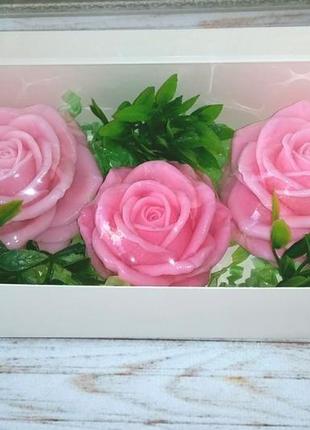 Сувенірне мило: набір "троянди" в коробці1 фото