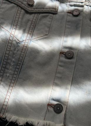 Стильная женская джинсовая куртка3 фото