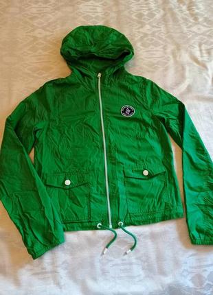 Куртка ветровка s-m