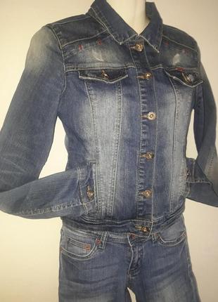 Куртка джинсовая