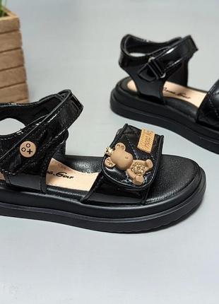 Босоножки для девочек