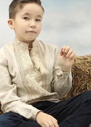 Сорочка вишиванка для хлопчика ручна робота льон