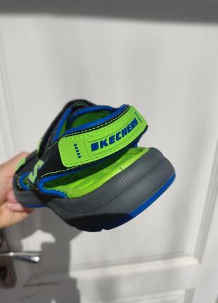 Стильные босоножки для мальчика skechers4 фото