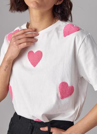 Женская трикотажная футболка с сердечками - молочный цвет, m (есть размеры)6 фото