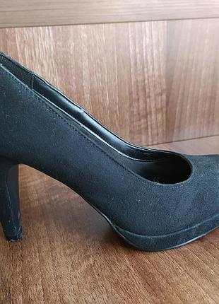 Женские туфли
