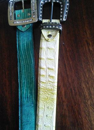 Жіночі пояси шкіра