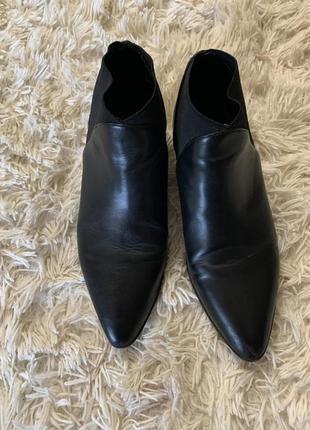 Черевики туфлі mango черевики демісезонні стильні низький каблук