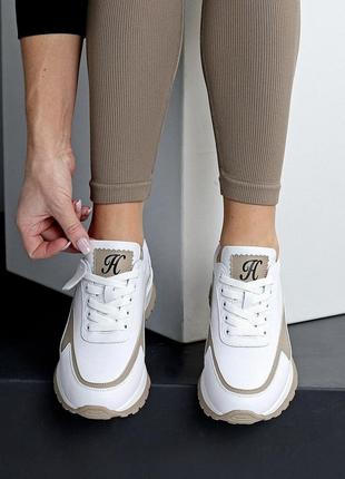 Универсальные светлые кроссы, кроссовки женские в молодежном дизайне из кожи 36,37,39,40,41,385 фото