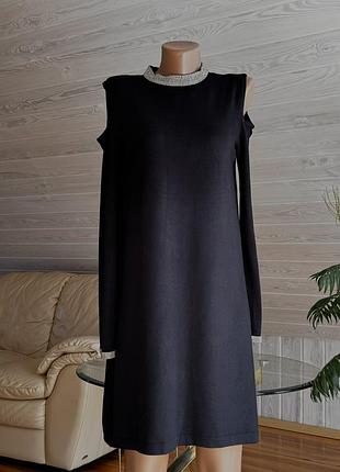 Вискозное платье с камнями