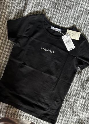 Базовая футболка mango