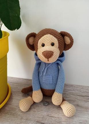 В'язана мавпочка. м'яка мавпочка. мавпеня.