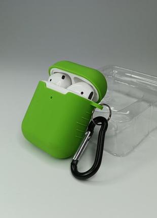 Чехол для airpods 1 / 2 с карабином плотный силиконовый чехол для наушников зеленый1 фото