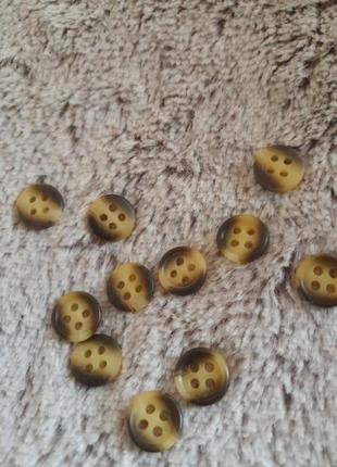 Вінтажні малесенькі гудзики. 11 шт. с.