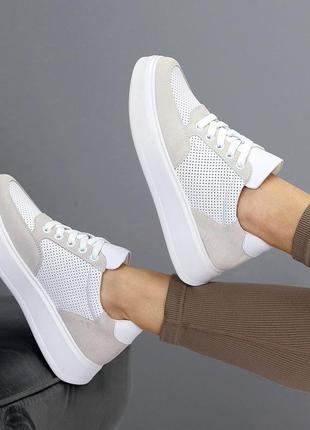 Классические кроссовки белые вставки серого, натуральная кожа и замша, дышащие, мягкая стелька5 фото