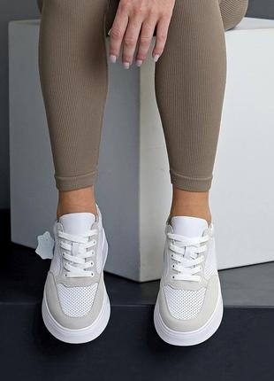 Классические кроссовки белые вставки серого, натуральная кожа и замша, дышащие, мягкая стелька6 фото