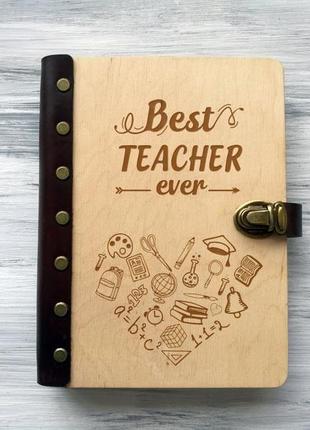 Блокнот для записів "best teacher" а5 у дерев'яній обкладинці3 фото