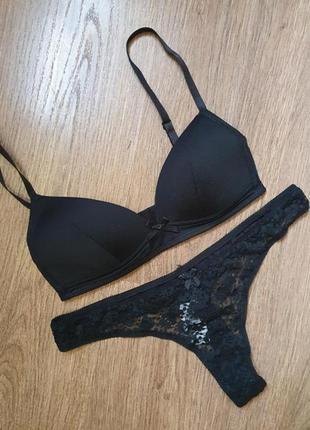 Чёрный тонкий бюстик размер 75а