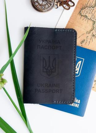 Класична шкіряна обкладинка на паспорт на замовлення2 фото