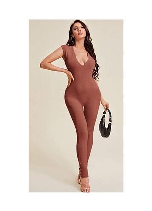 Актуальний комбінезон в рубчик, по фігурі, стильний, модний