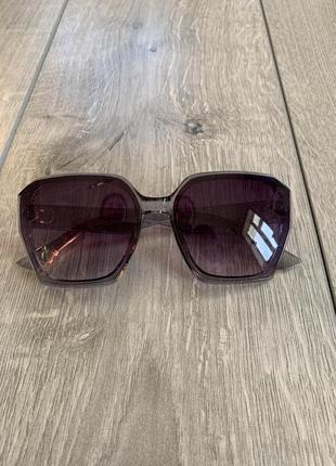 Кружевные солнцезащитные очки женская новые серого цвета квадратные7 фото