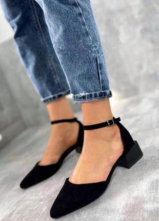 Черные женские туфли с ремешком женские открытые туфли на маленьком каблуке2 фото