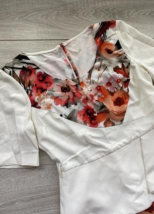 Lasagrada белое платье юбка блуза костюм в цветочный принт красное3 фото