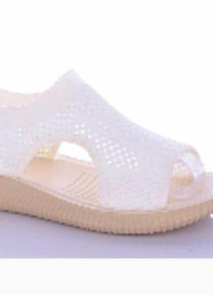 Жіночі босоніжки