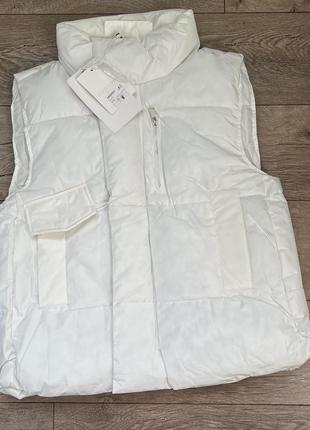 Нова!жилетка