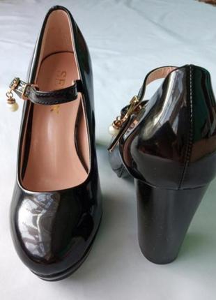 ‼️скидка!!️женская обувь/ туфли новые лаковые черные 🖤 36, 37 размер4 фото