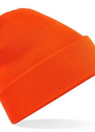 Дуже гарна і стильна брендовий в'язана шапка.