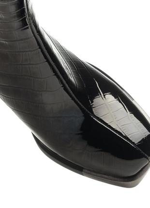 Ботильйони жіночі демісезонні чорні фактурні 1775б