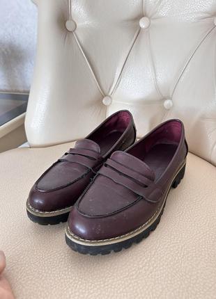 Лоферы бордовые стильные классные кожа