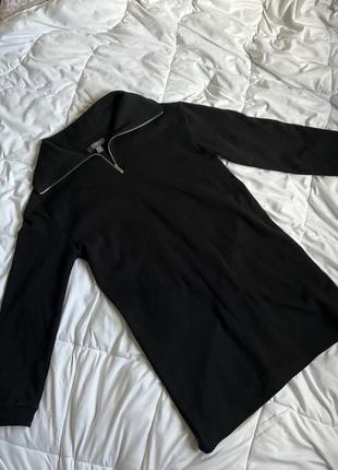 Черное платье прямого кроя1 фото