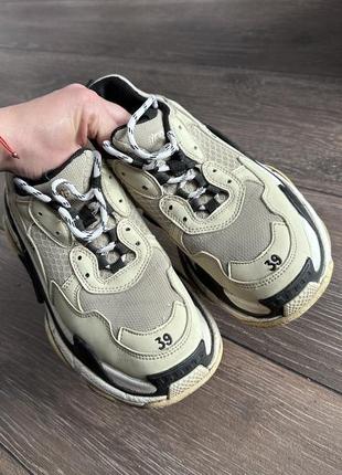 Balenciaga triple s4 фото