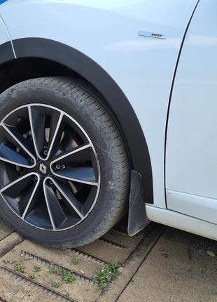 Накладки на арки (8 шт, чорні) sw, метал для renault megane iii 2009-2016 рр