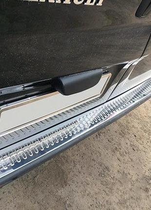 Накладки на задний бампер глянец (omsa, нерж.) для renault trafic 2001-2015 гг