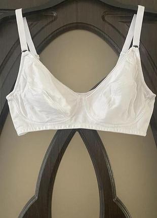 Шикарный, базовый, бюстгальтер, в белом цвете, коттоновый, без косточек, от дорогого бренда: bodywear women 🫶