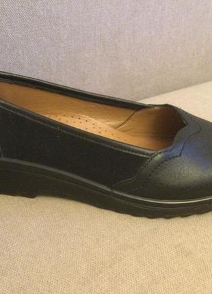 Новые кожаные туфли знаменитого бренда alpina.6 фото
