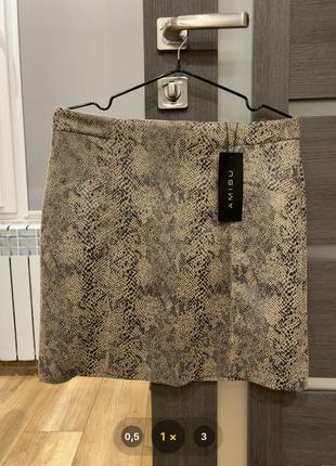 Жіноча спідниця amisu