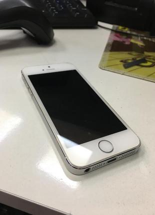 Iphone 5s 64gb neverlock icloud чист